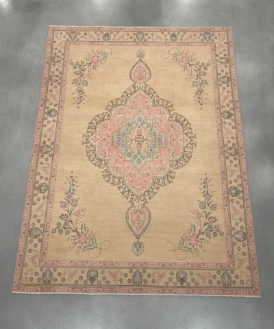 Old Persian Tabriz